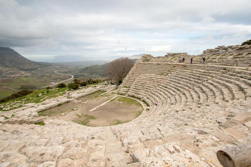 Апартаменты La Domus Di Segesta "Smart Solution" Калатафими Экстерьер фото